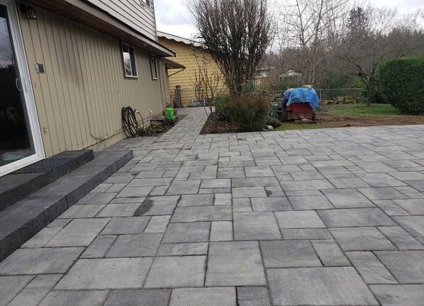 This image was taken by one of our pavers in March 2020. It has a nice gray and dark gray color. This project was a patio done for one of our clients in Brooklyn.