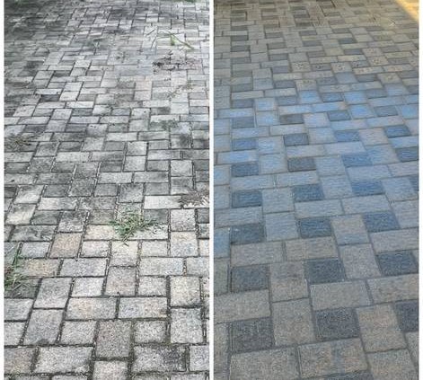 This is a brick paver sealer project in Brooklyn NYC. It was done by our paver sealer company. The color is dark gray, and the project was done in 2014.